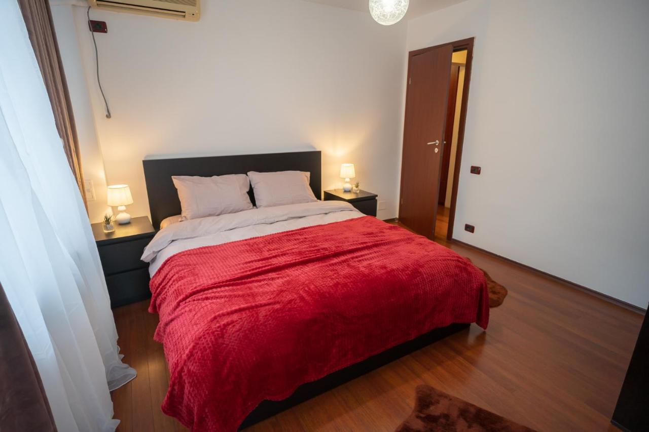 Spacious 2Br Dristor Apartment Бухарест Екстер'єр фото